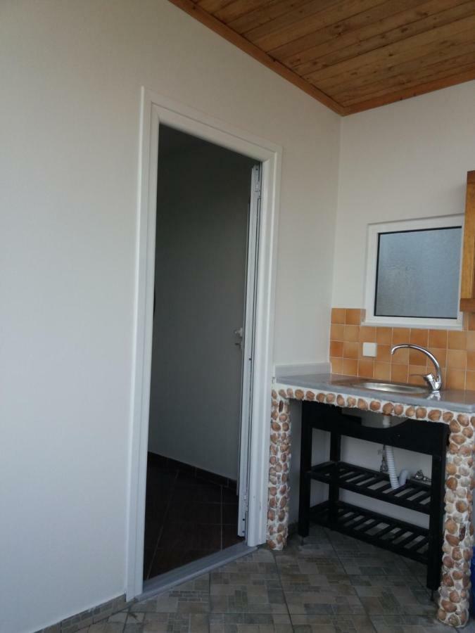 Qeparo Antonio Rooms Exteriör bild